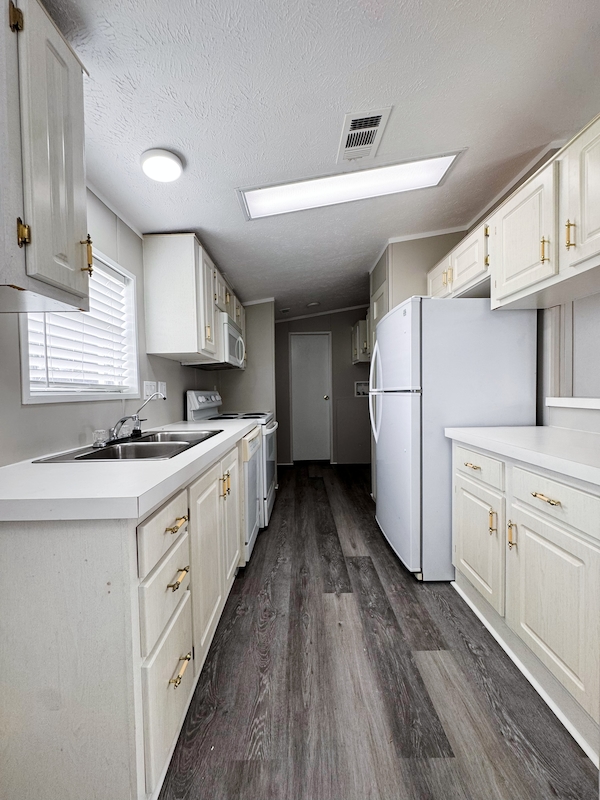 PLK Palm Key Village