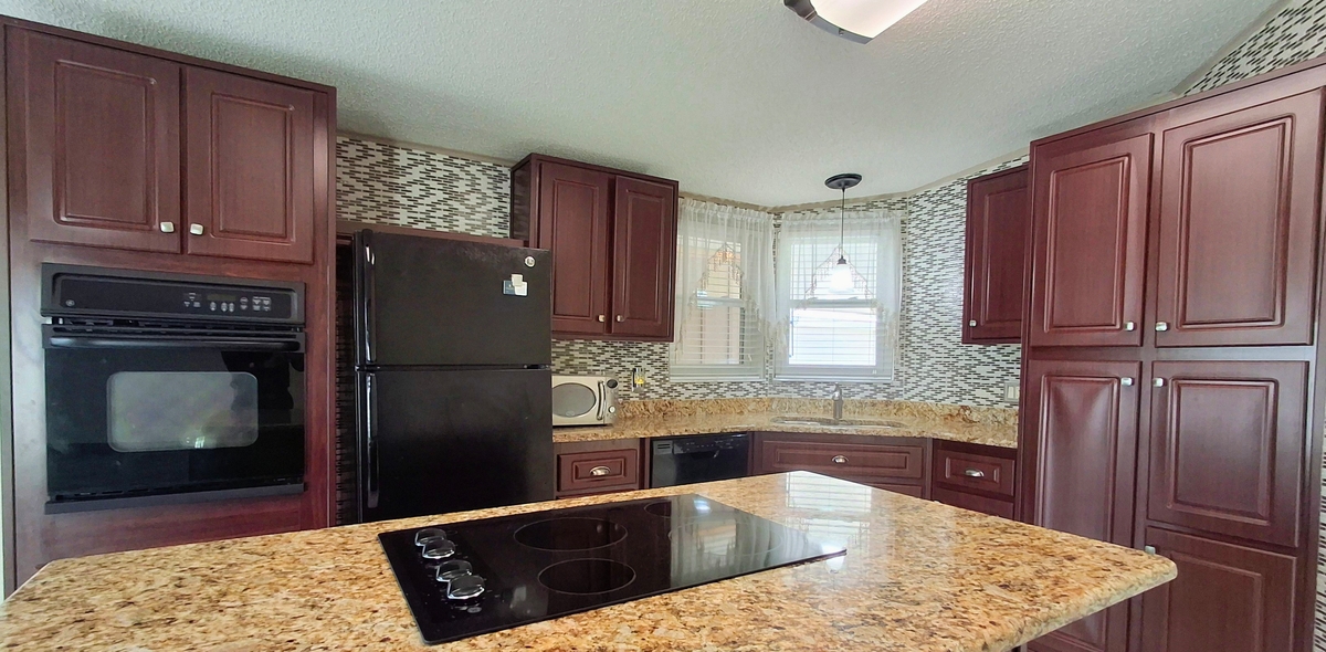 RPV Royal Palm Village