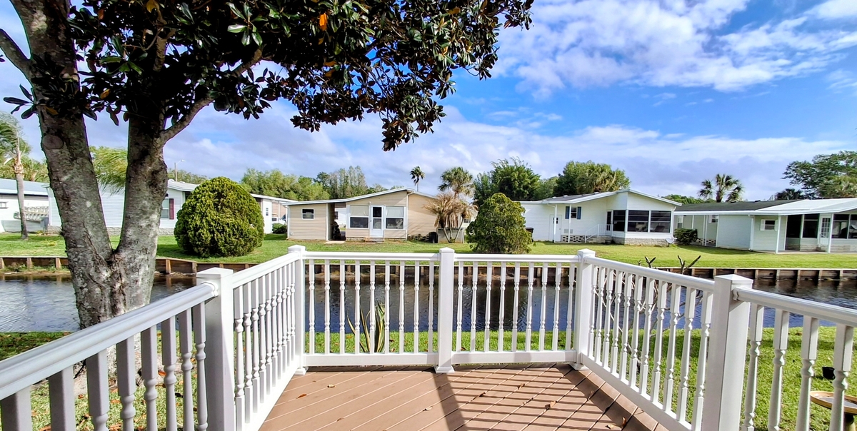 RPV Royal Palm Village