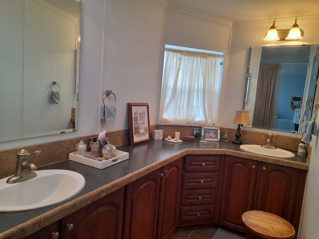 SPS Southport Springs Golf & Country Club