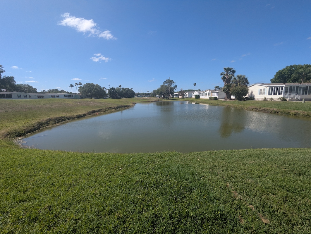 HAT The Hamptons Golf & Country Club