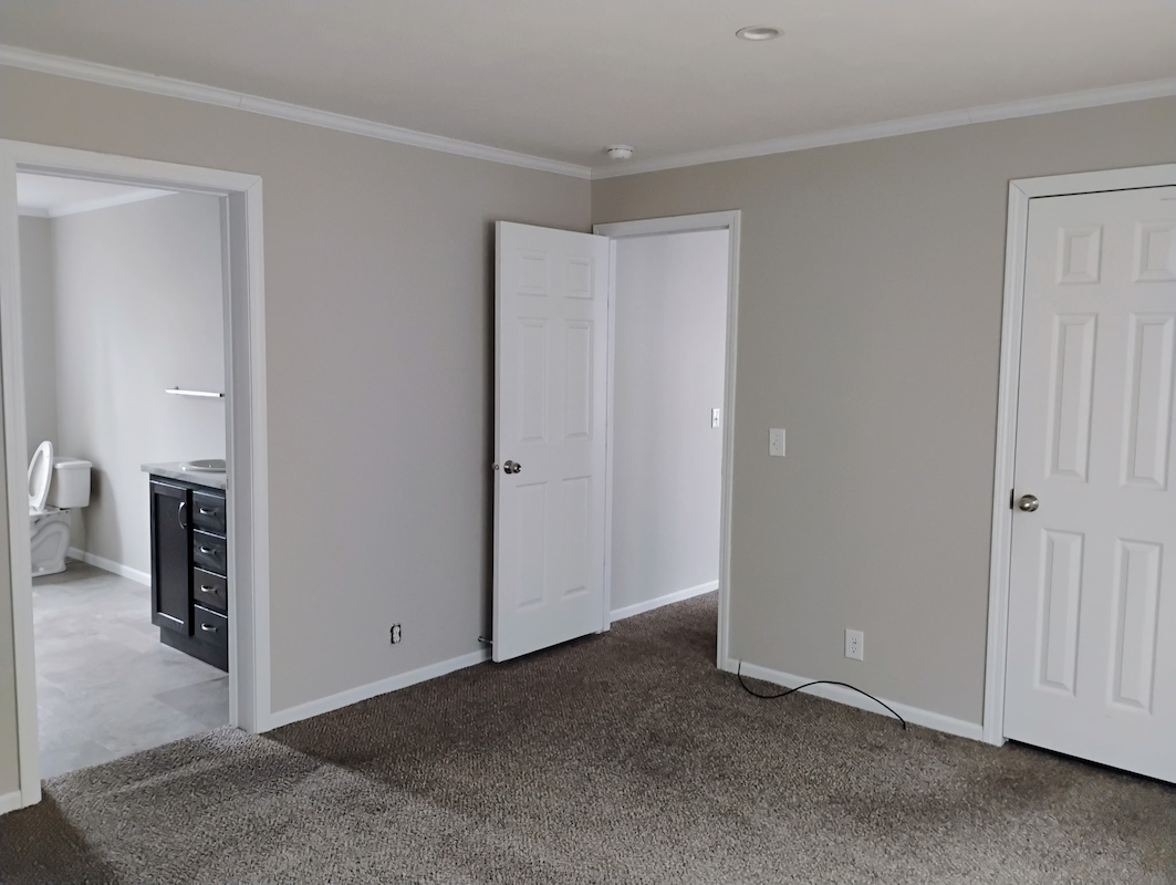 KNO Knollwood Estates