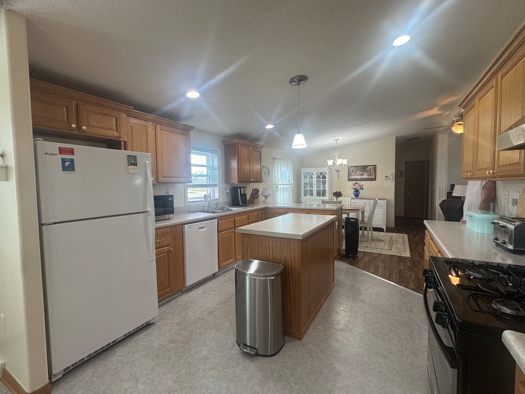 CMV Country Meadows Village