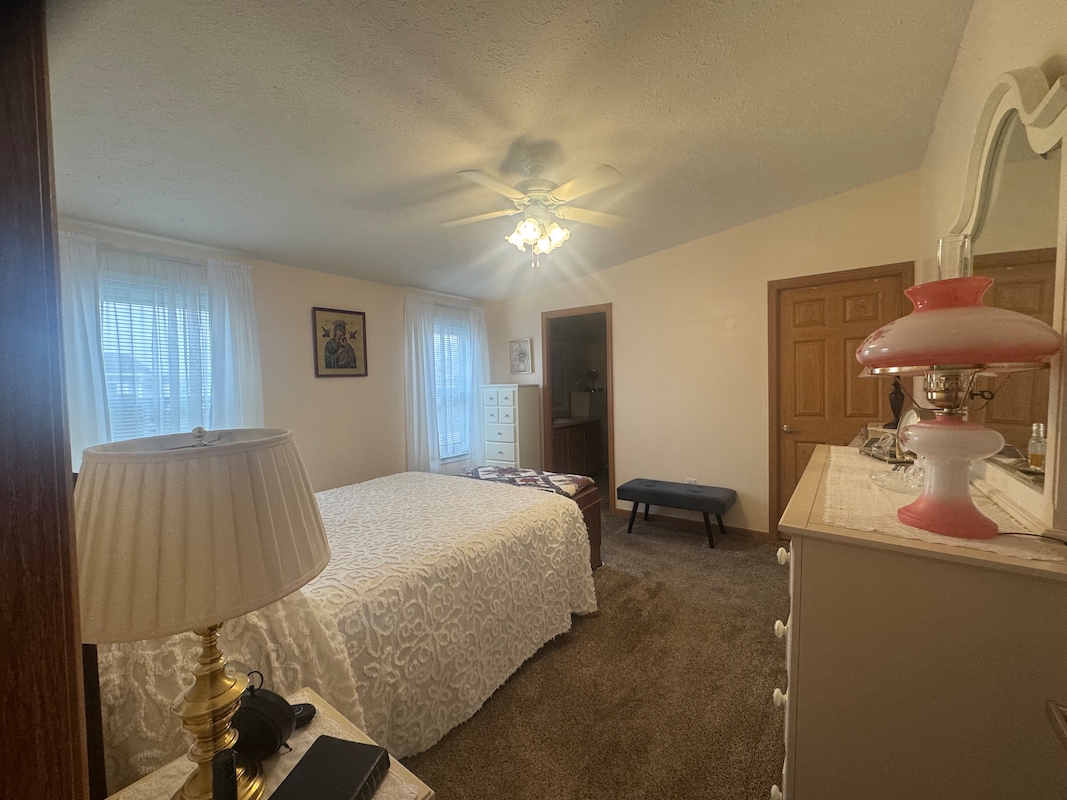 CMV Country Meadows Village