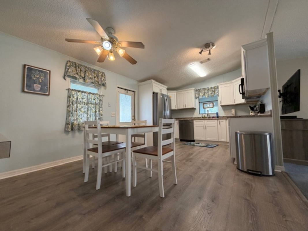 LAK Lake Juliana Landings