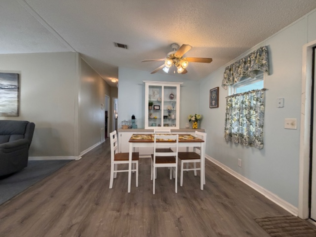 LAK Lake Juliana Landings