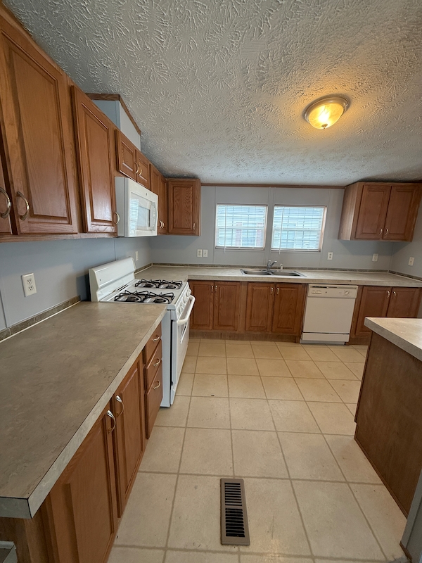 KEN Kensington Meadows