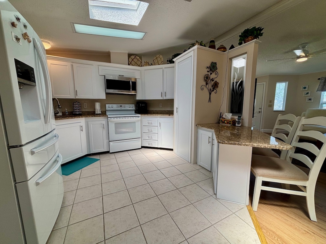 RSC Riverside Club Golf & Marina Community