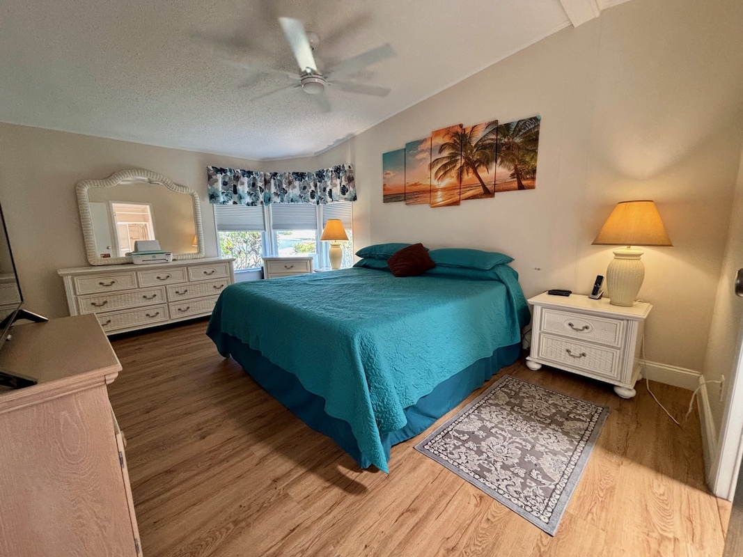 RSC Riverside Club Golf & Marina Community