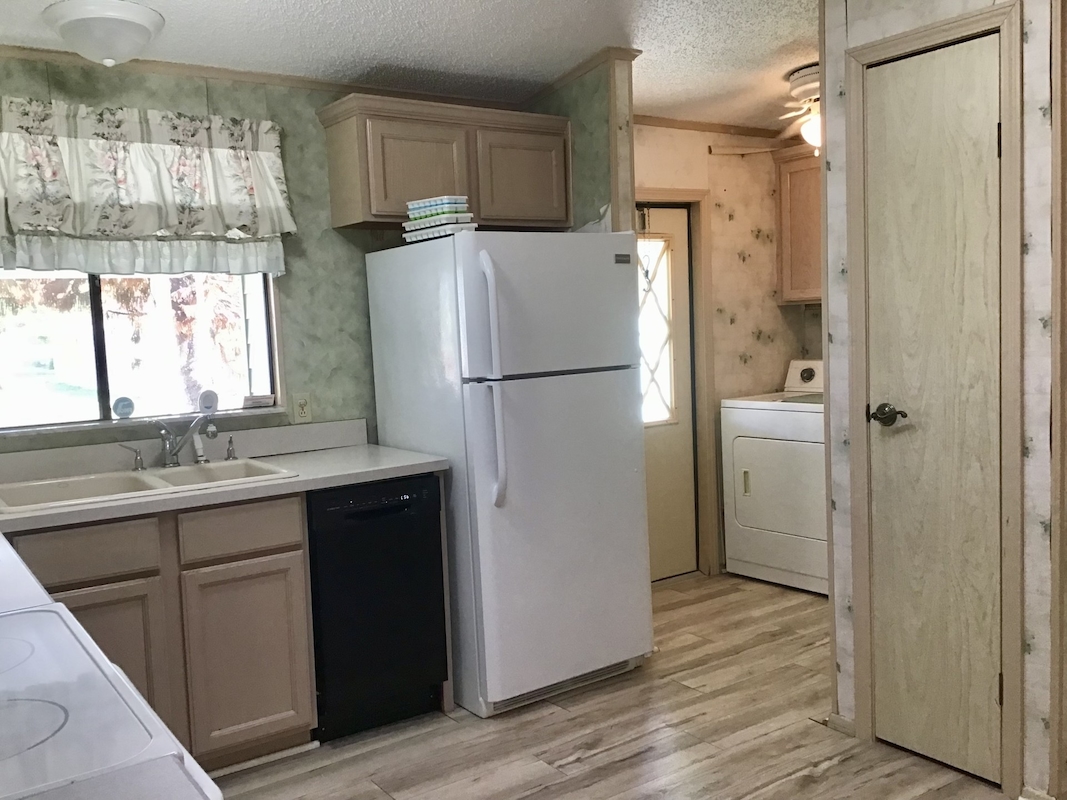 LCV La Costa Village