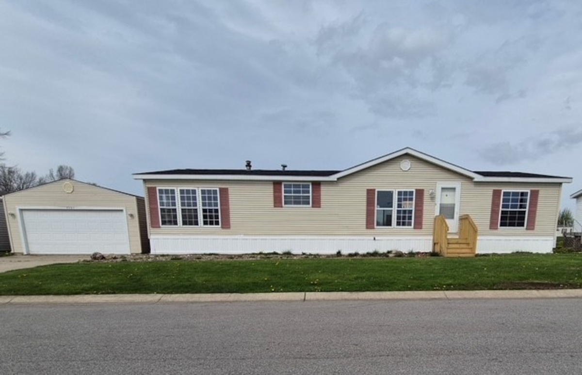 CAR Carrington Pointe