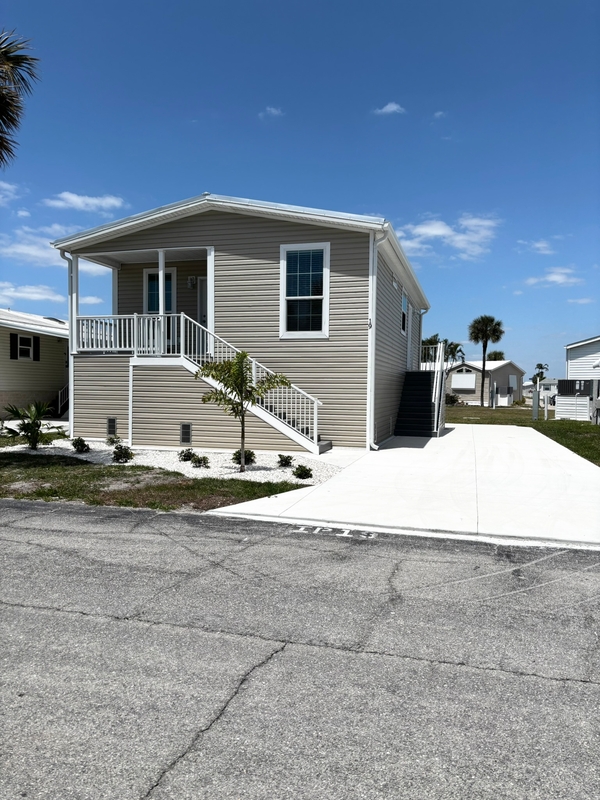 IND Sun Resorts & Residences Fort Myers Beach