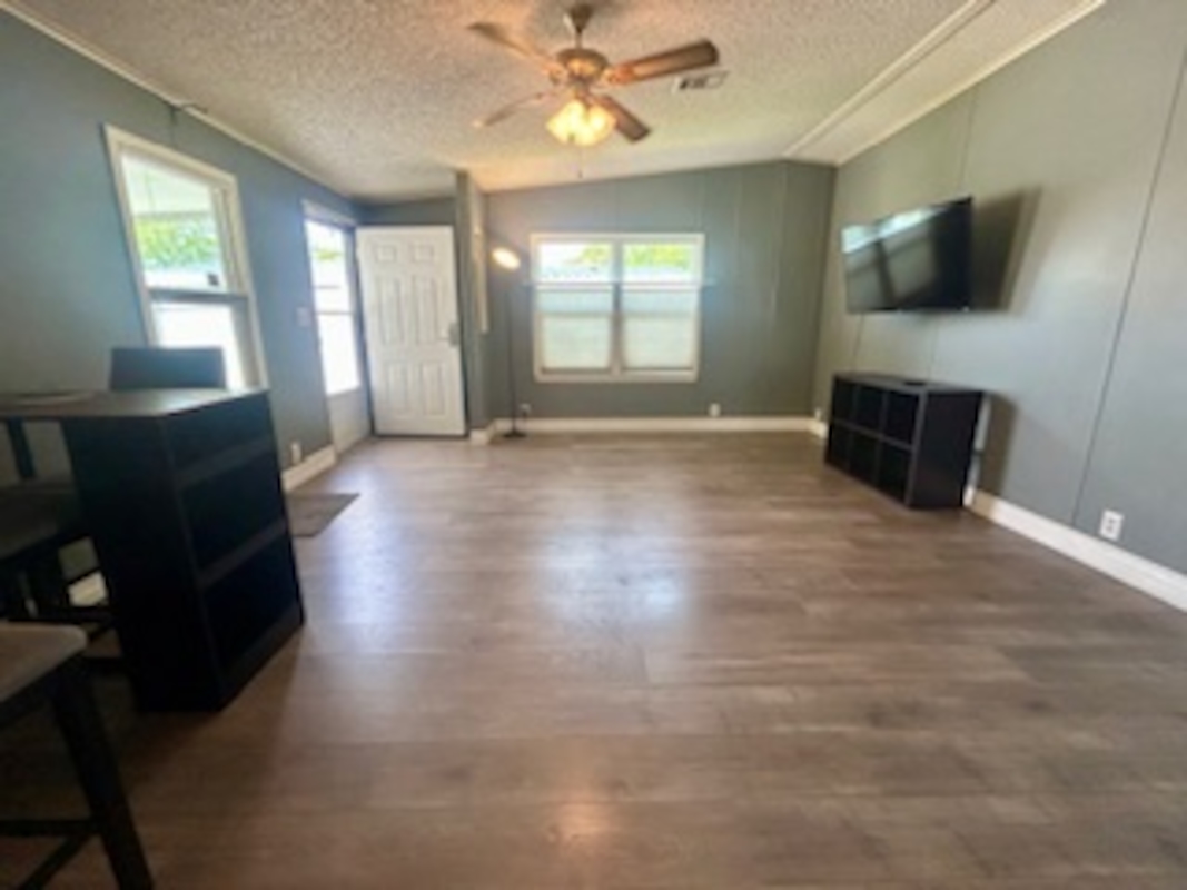 LCV La Costa Village