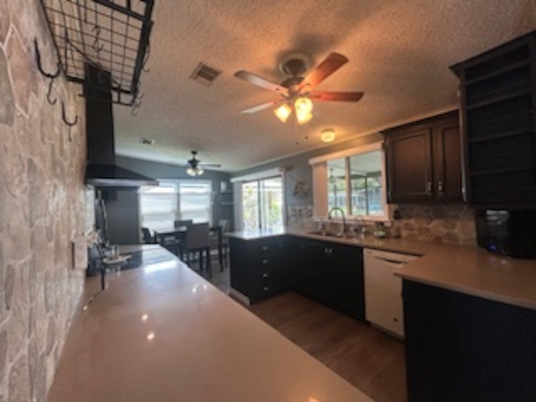 LCV La Costa Village