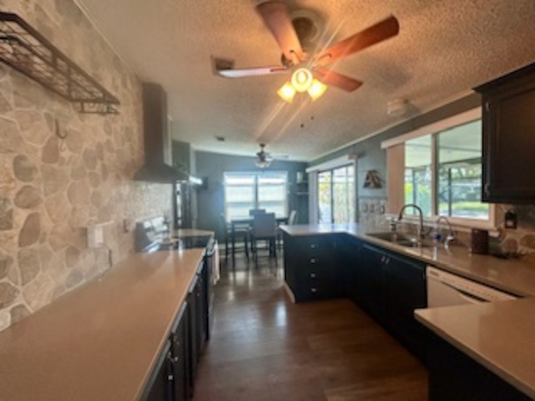 LCV La Costa Village