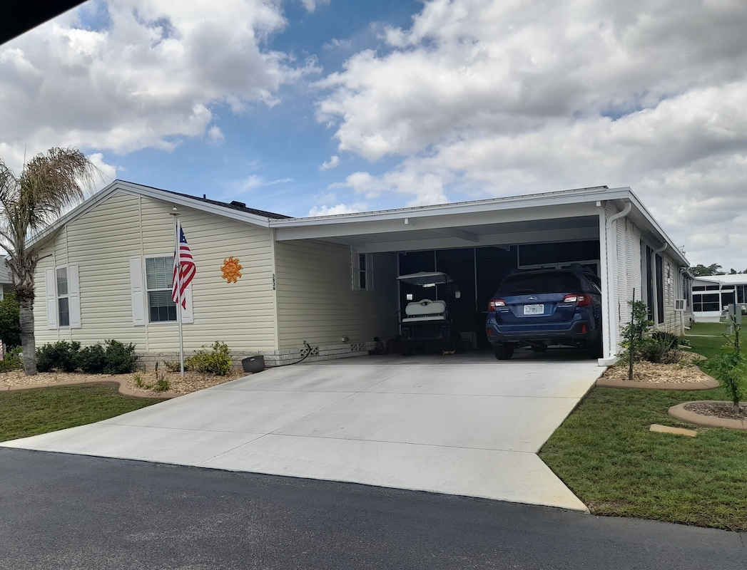 SPS Southport Springs Golf & Country Club