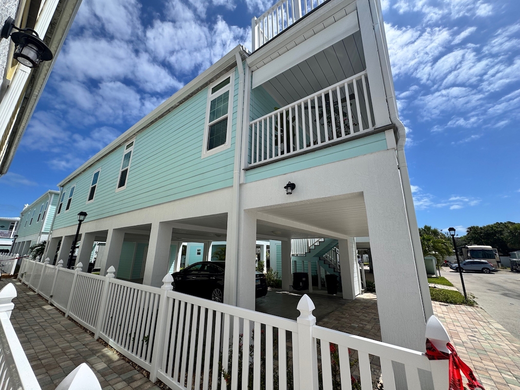 OBJ Ocean Breeze Resort