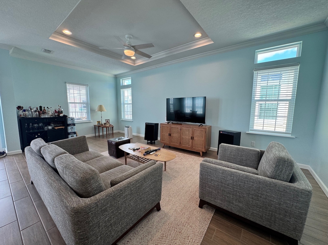 OBJ Ocean Breeze Resort