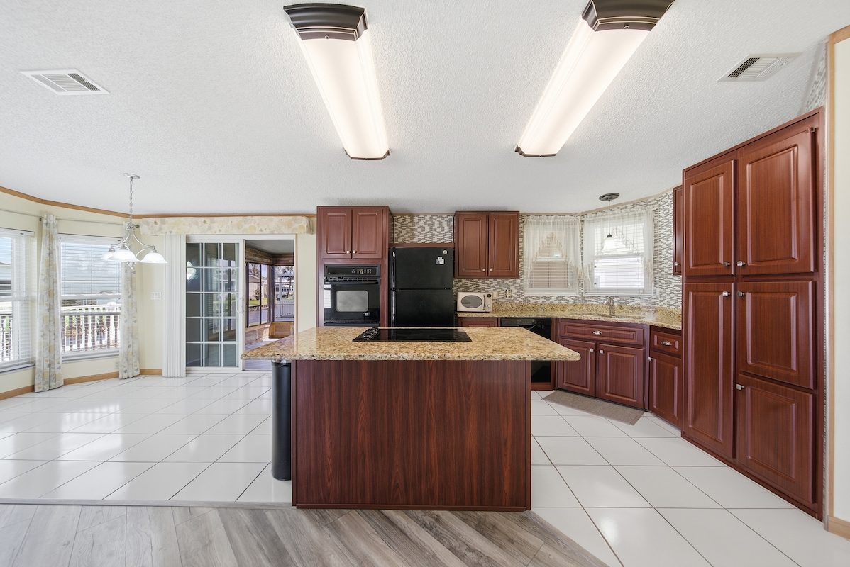 RPV Royal Palm Village