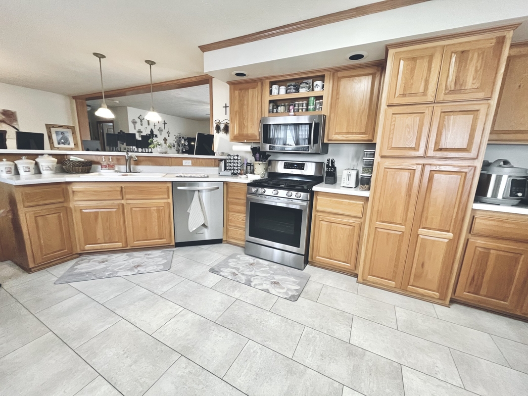 TAN Tanglewood Village