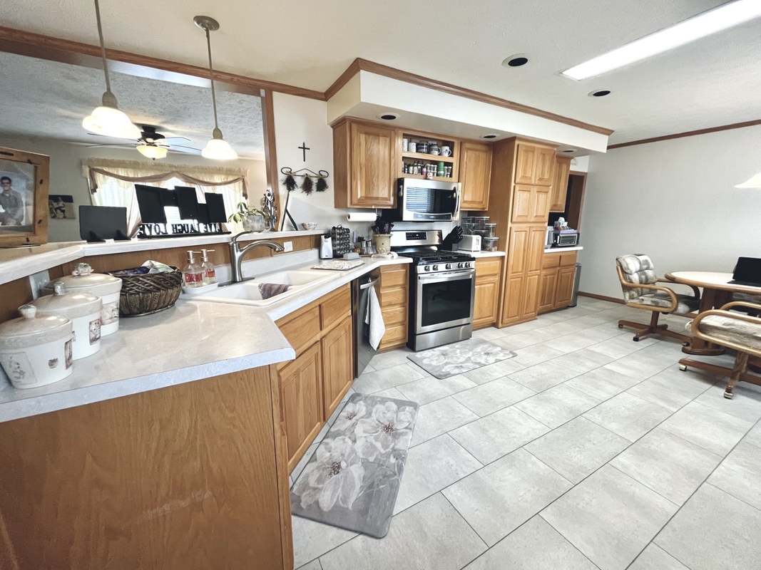 TAN Tanglewood Village