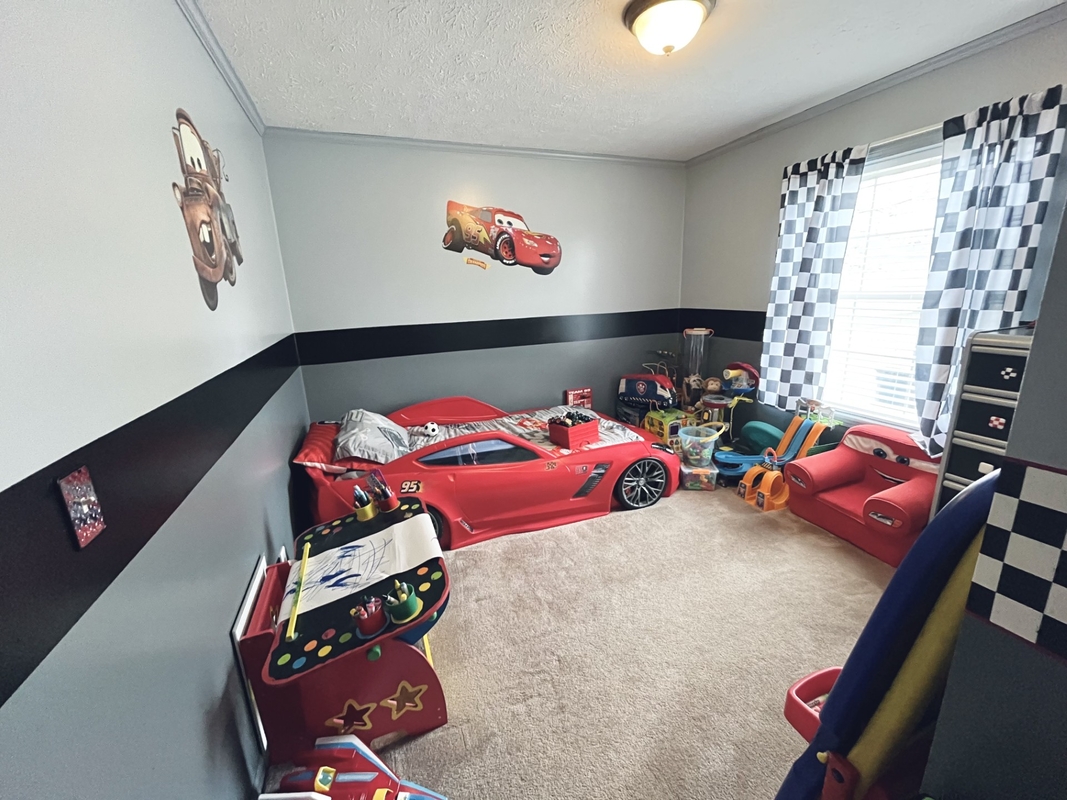 TAN Tanglewood Village