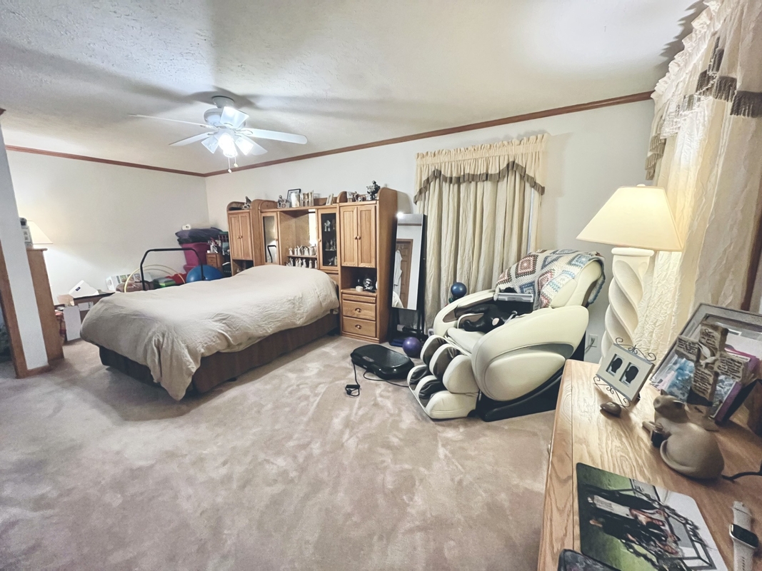 TAN Tanglewood Village