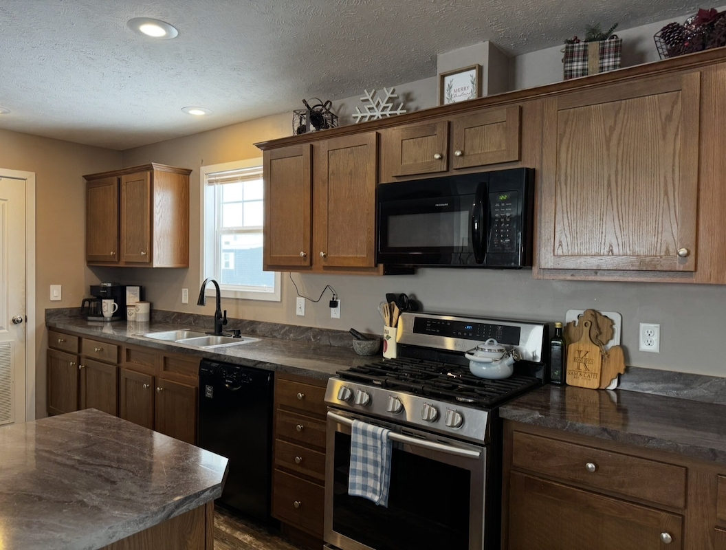 CMV Country Meadows Village