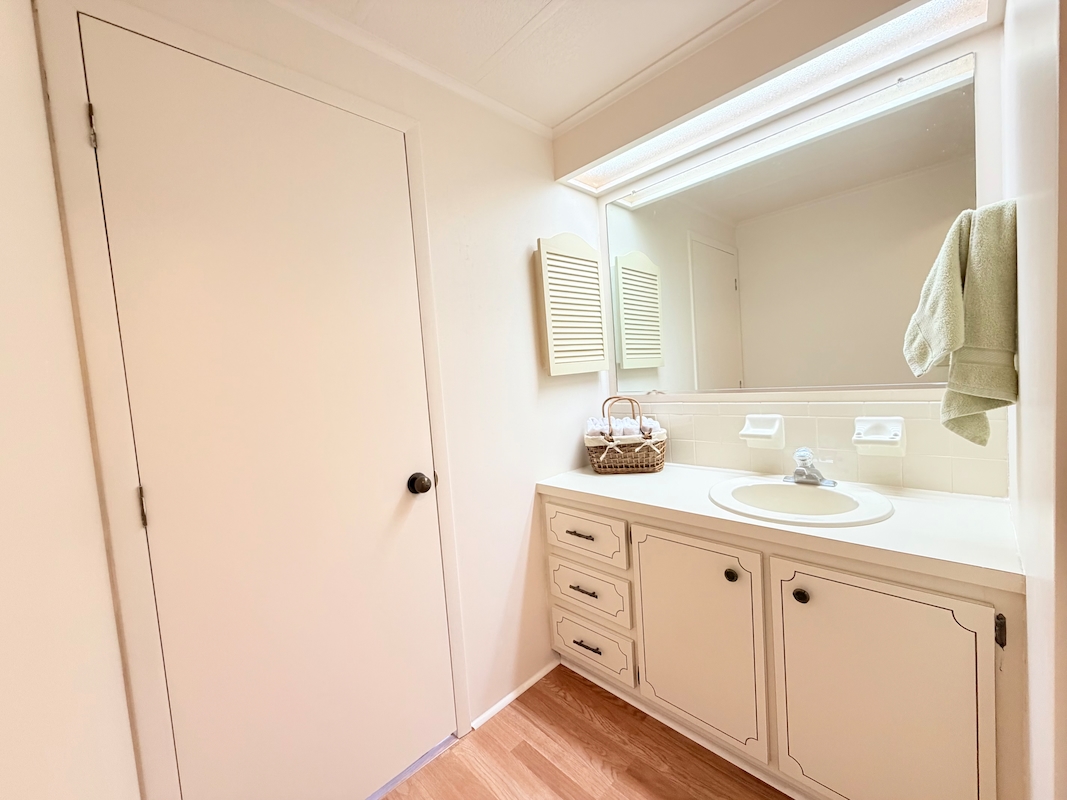 CIW Colony In The Wood