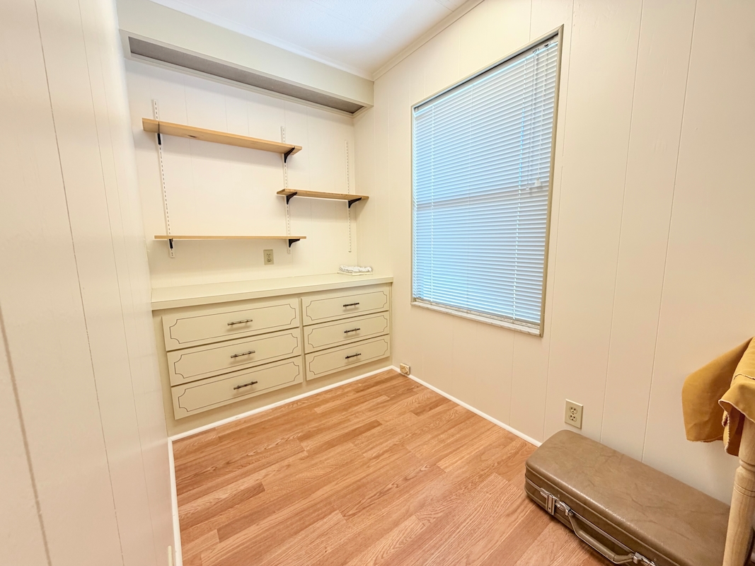 CIW Colony In The Wood