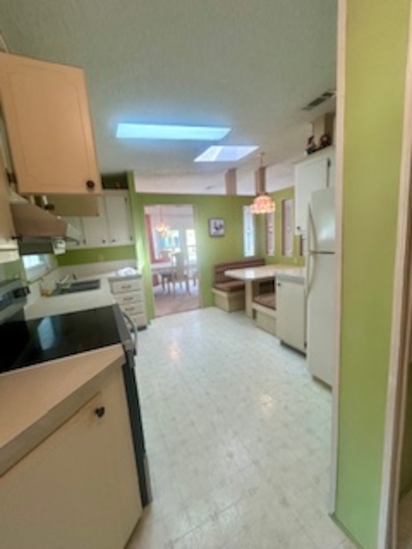 LCV La Costa Village