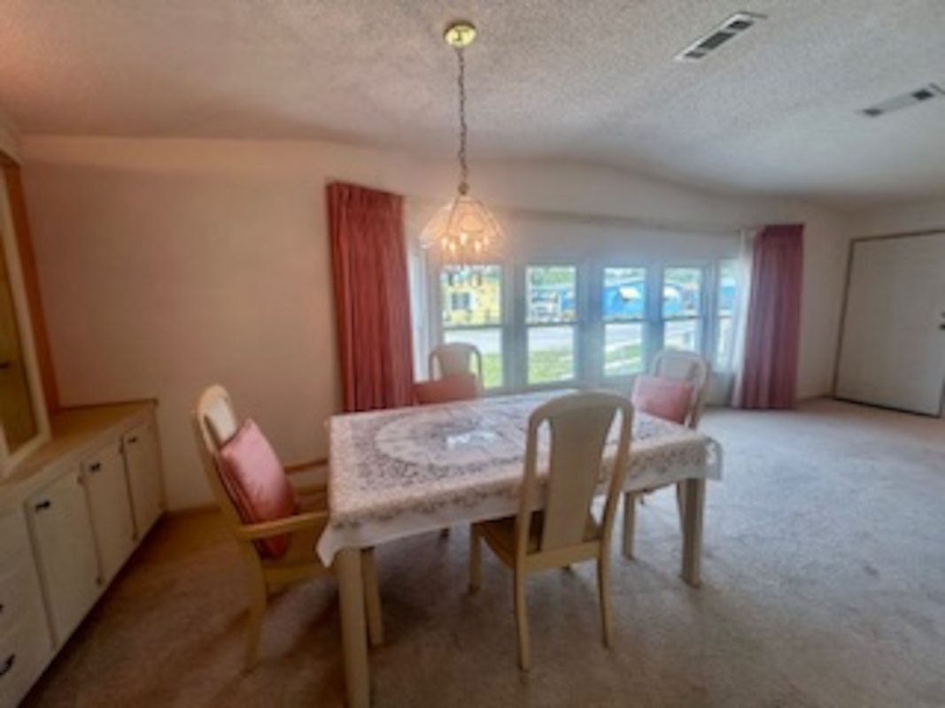 LCV La Costa Village