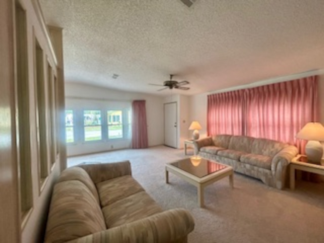 LCV La Costa Village