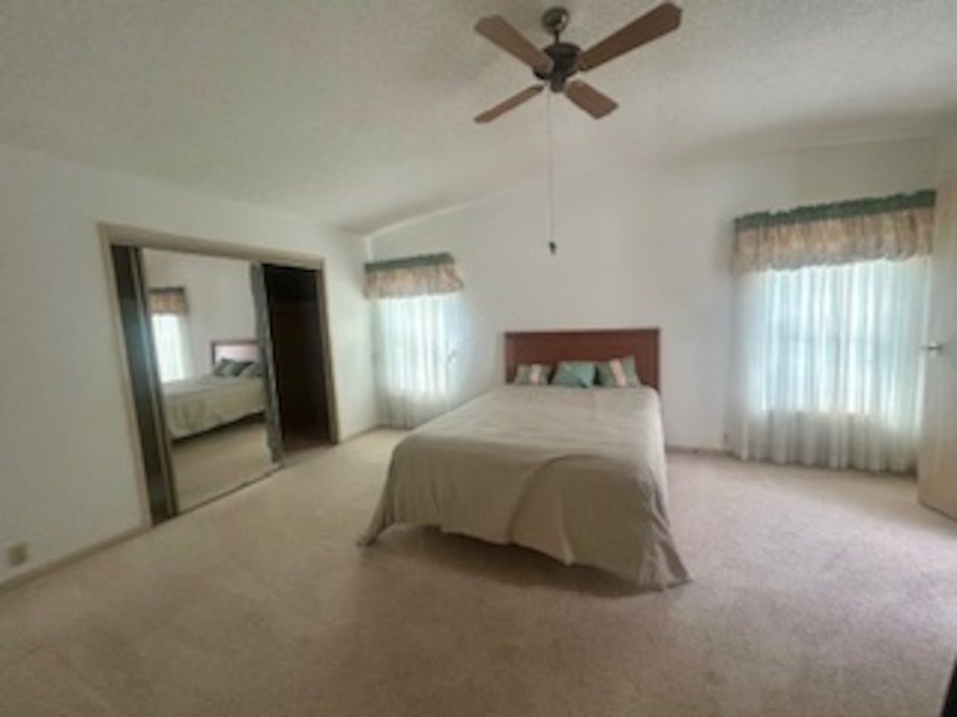 LCV La Costa Village