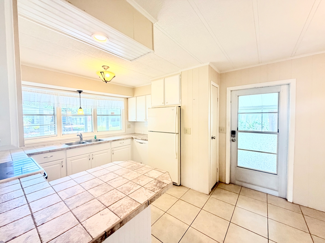 CIW Colony In The Wood