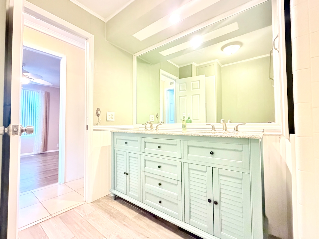 CIW Colony In The Wood