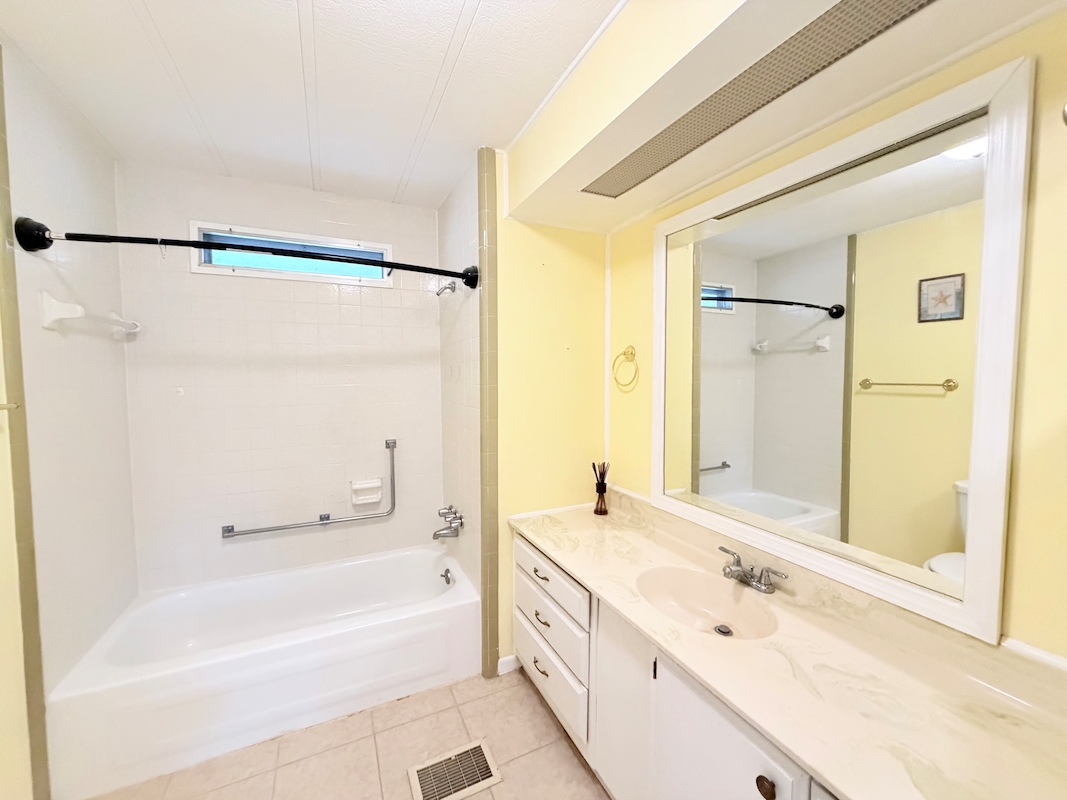 CIW Colony In The Wood