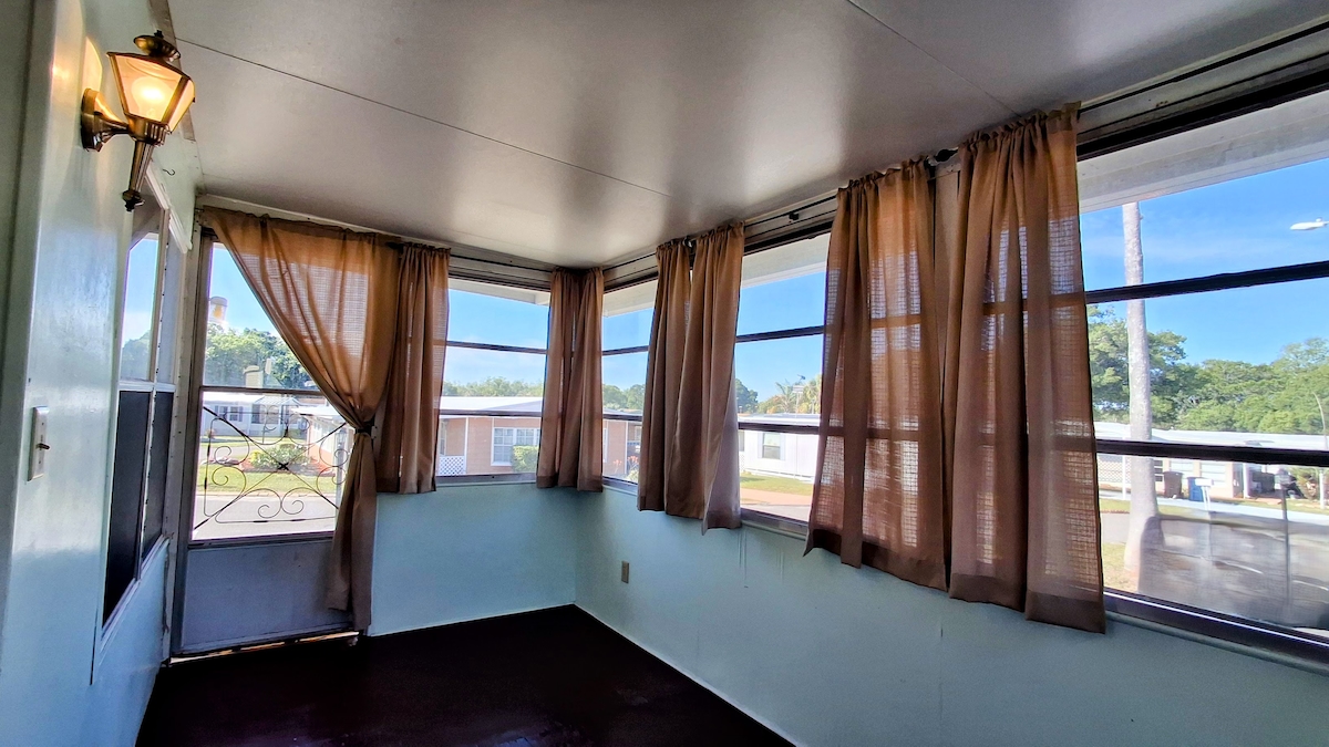 RPV Royal Palm Village