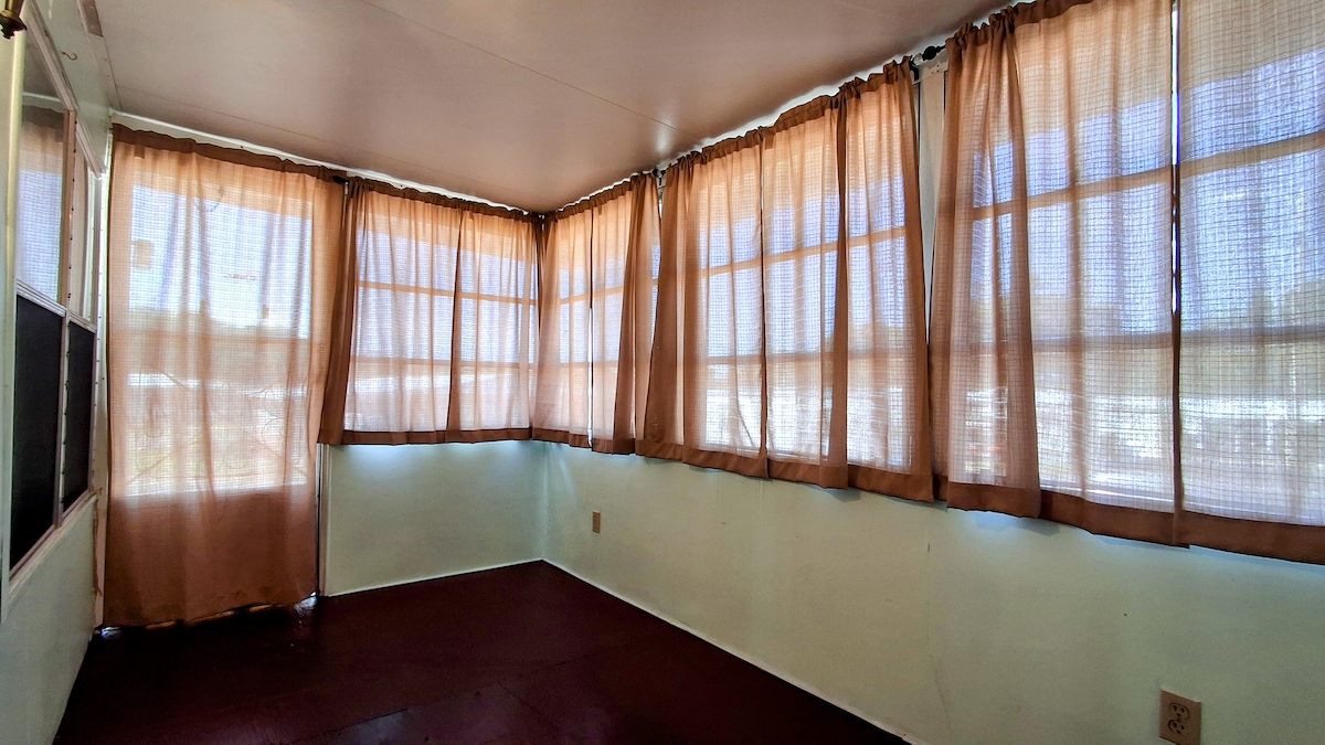 RPV Royal Palm Village