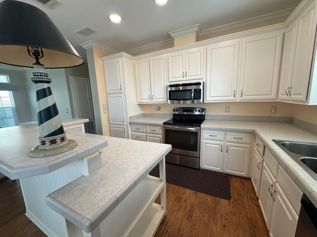 OBJ Ocean Breeze Resort