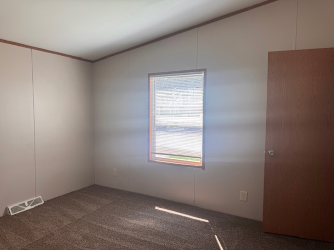 HLL Hawaiian Gardens/Holly Village
