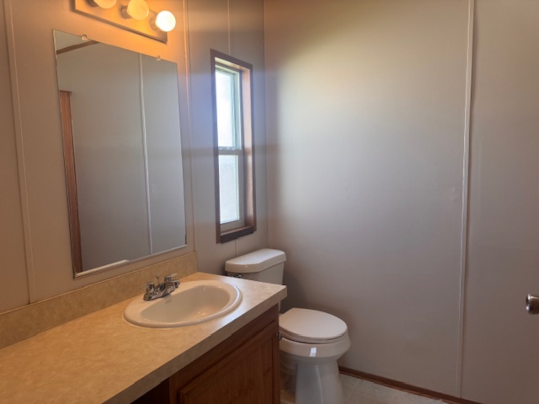 HLL Hawaiian Gardens/Holly Village