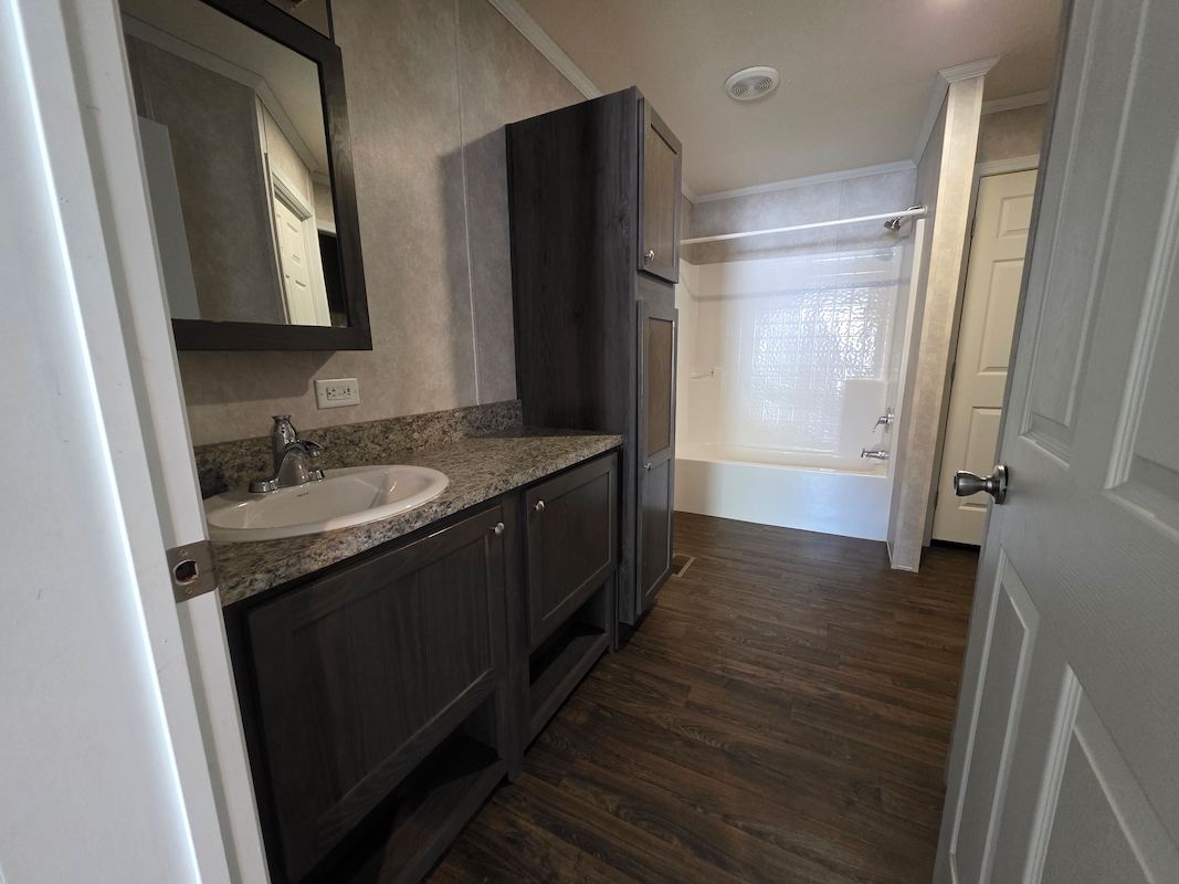 PNV Pineview Estates