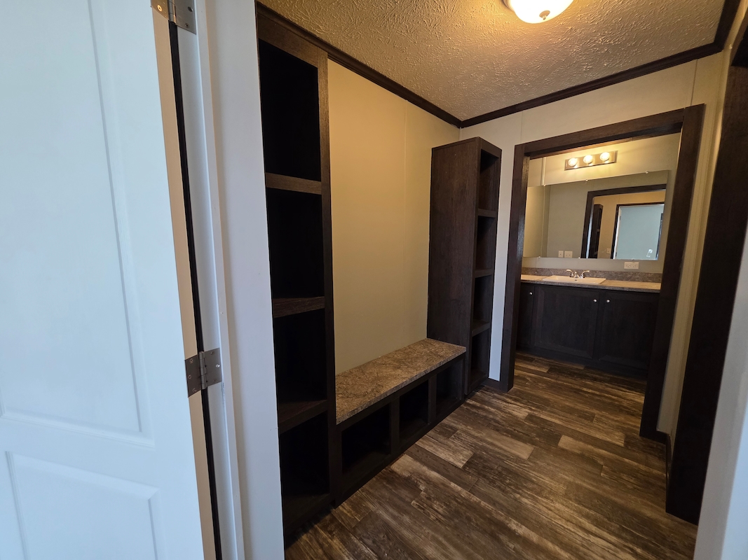 PNV Pineview Estates