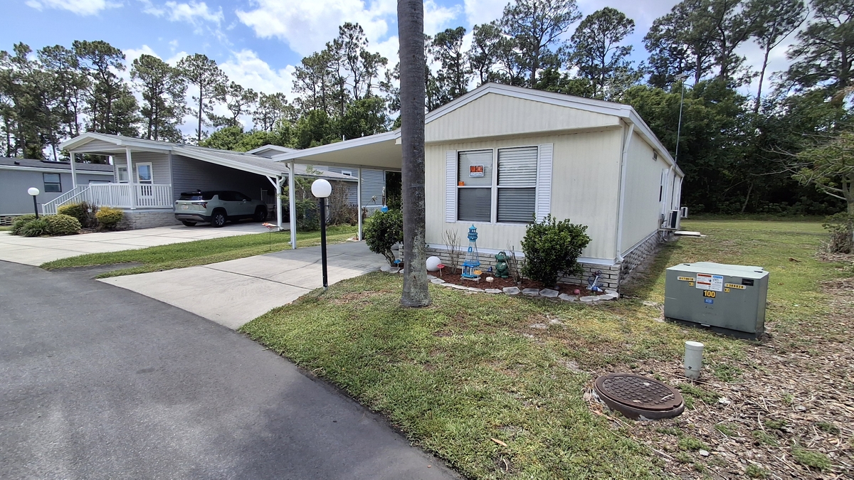 PTL The Landings at Lake Henry