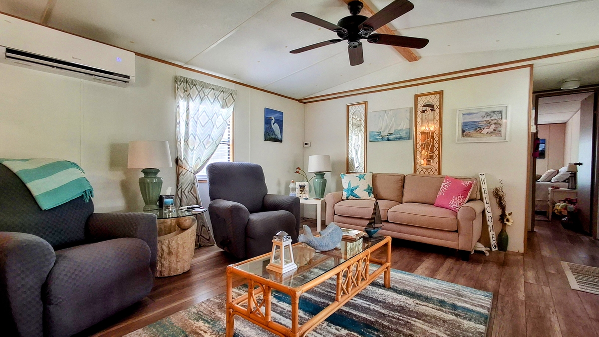 PTL The Landings at Lake Henry