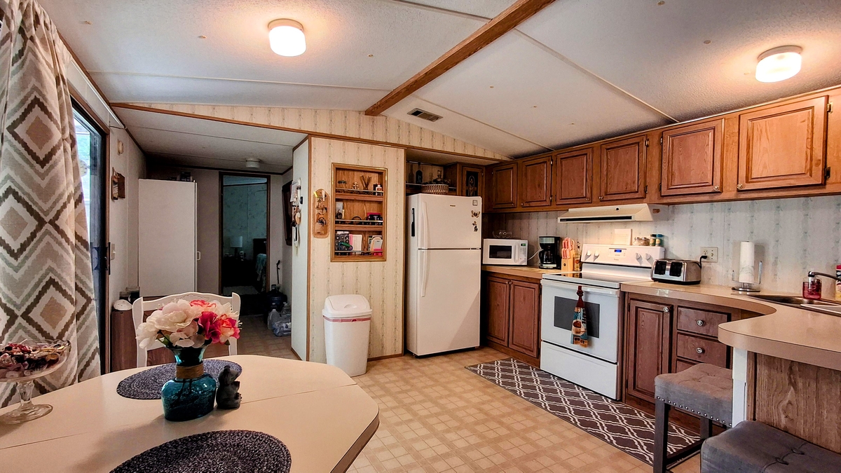 PTL The Landings at Lake Henry