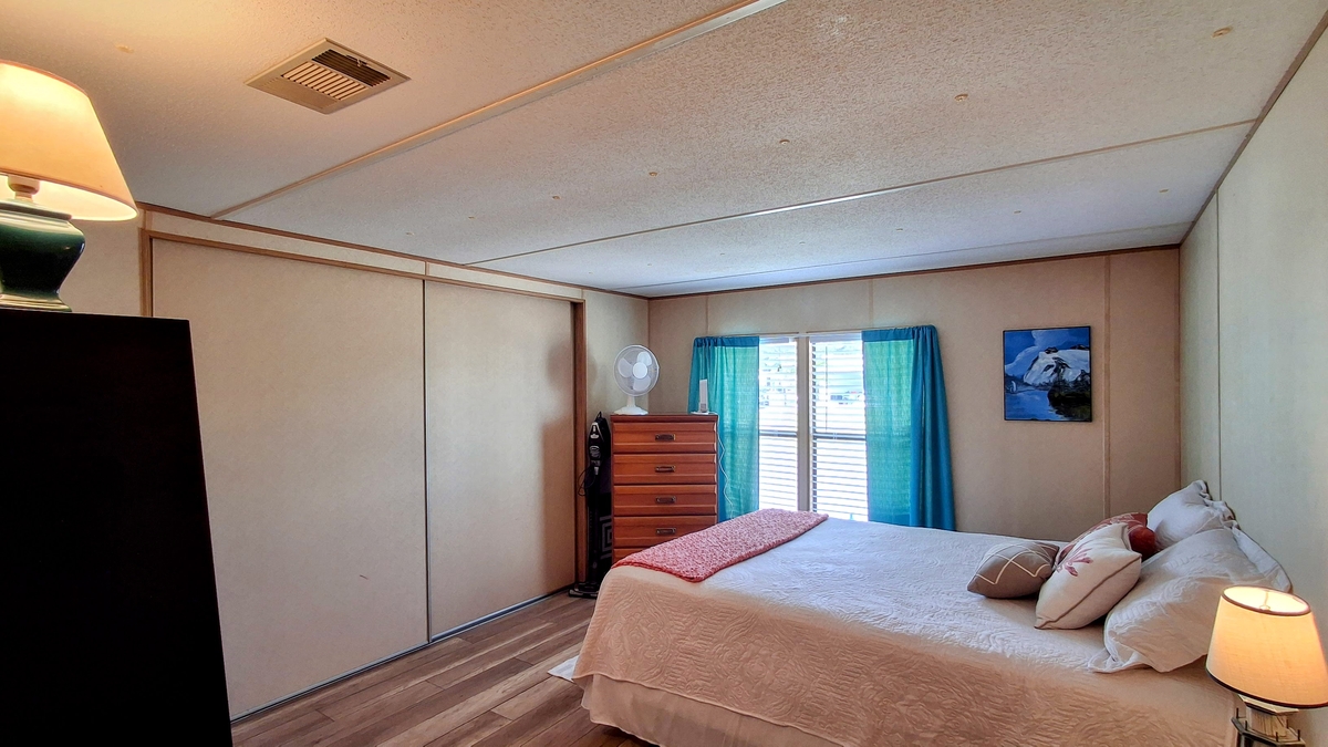 PTL The Landings at Lake Henry