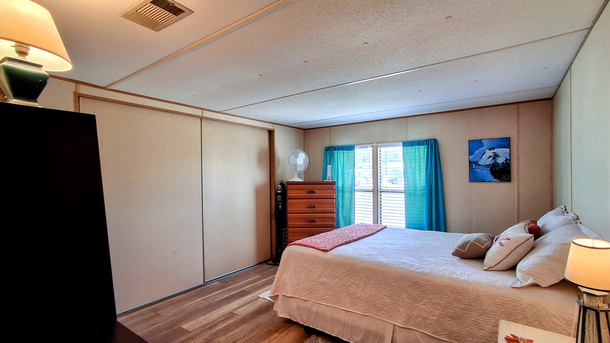 PTL The Landings at Lake Henry