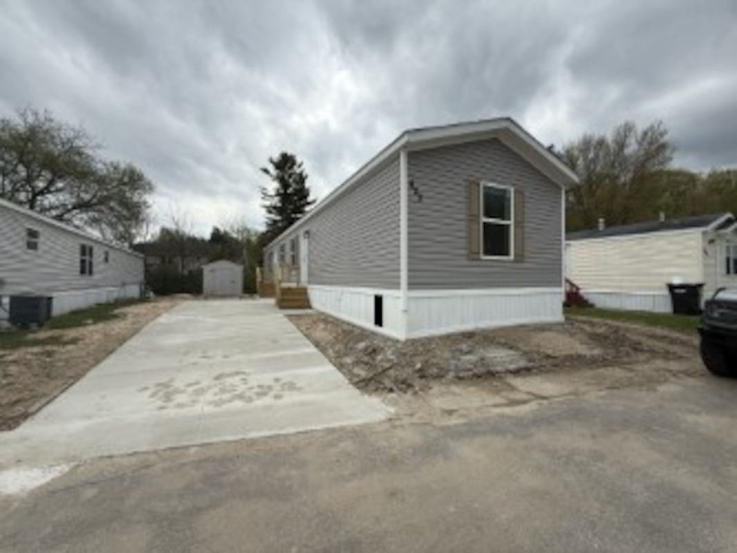 BYR Byron Center